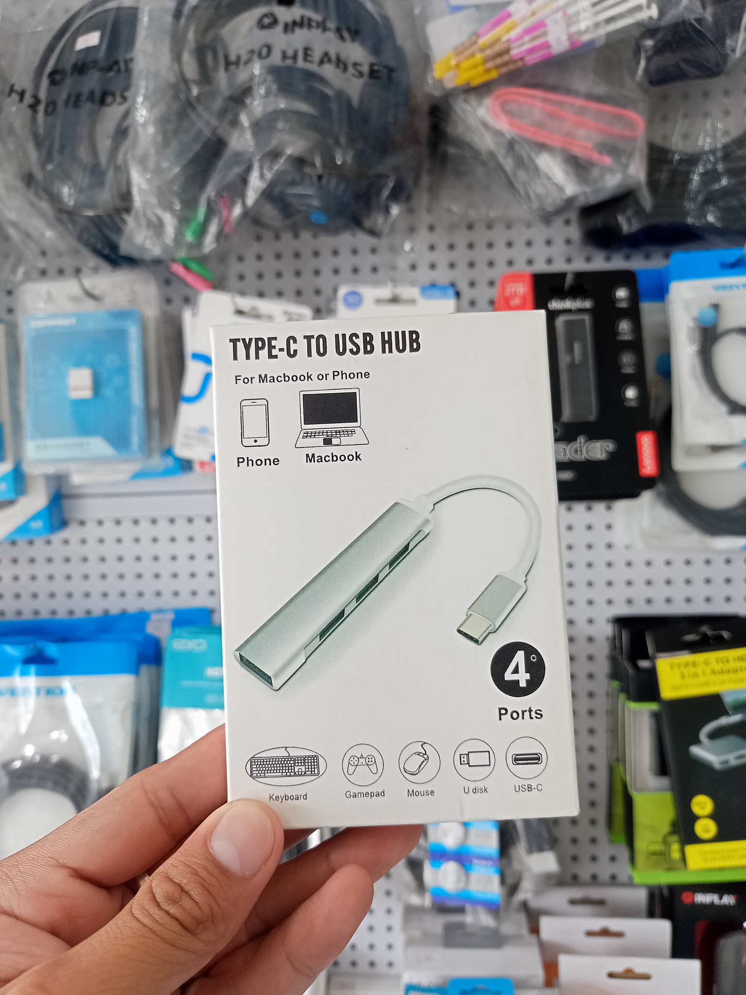 Portable Type-C to 4-USB Hub