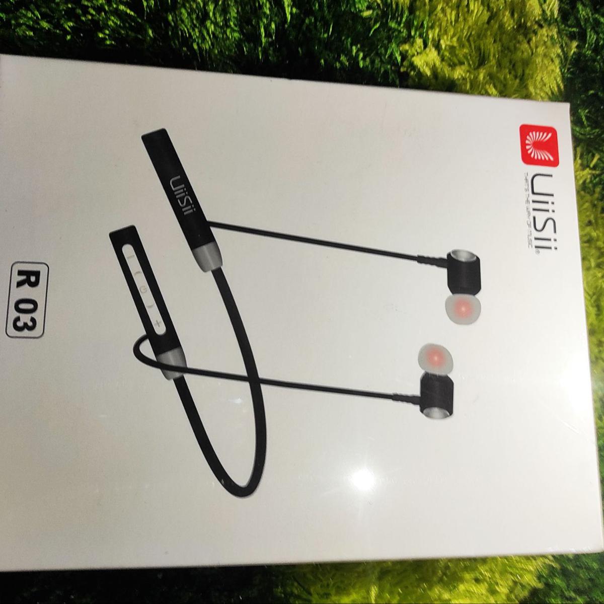 Uiisii R03 Wireless bluetooth Neckband