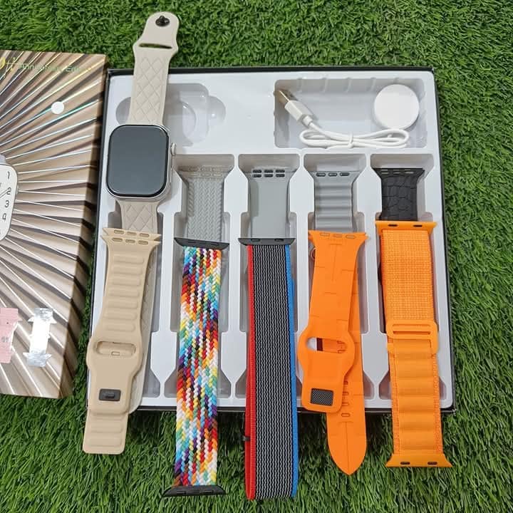 W10 Smart Watch with 10 Straps